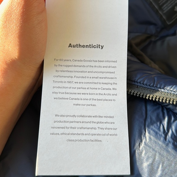XS size Canada Goose  Arosa parka Admiral Blue - Picture 3 of 4